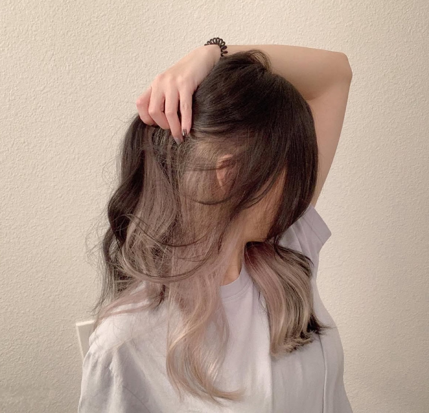 Ash ombre waves
